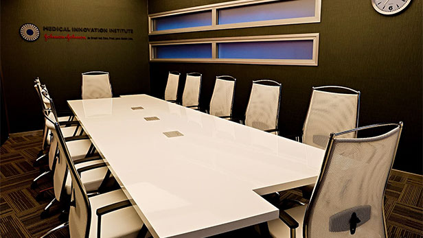 Conference room located in the Johnson & Johnson Institute facility in São Paulo, Brazil.