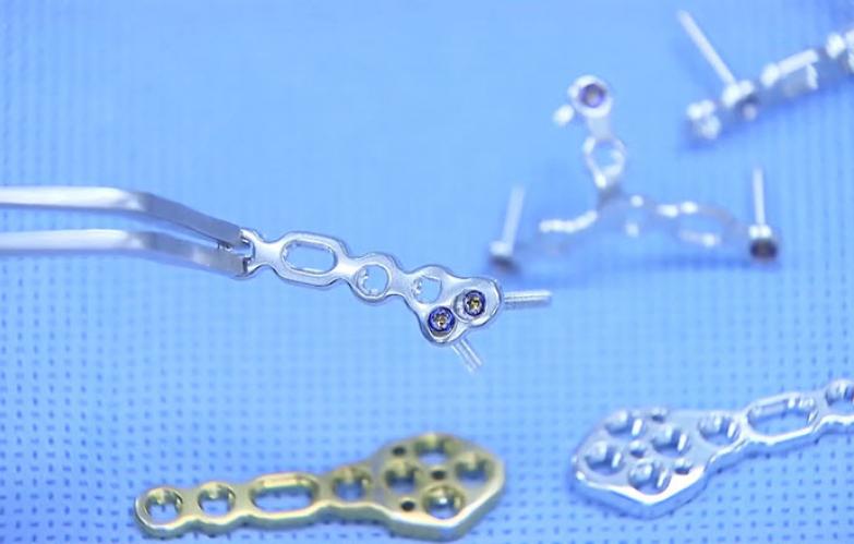 An image of the "VA Locking Hand System - Plate Overview with Thomas Fischer, MD & Marc Richard, MD" video.