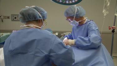 An image of the "Megadyne ACE Blade™ 700 Soft Tissue Dissection Breast Augmentation with Brian Lee, MD" video on the JnJInstitute.com website.