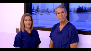 An image from the "Primary Total Knee Arthroplasty: The Role of the PA in Optimizing the Patient in Preparation for Surgery with William Barrett ,MD & Jana Flener, PA-C" video on the JnJInstitute.com website.