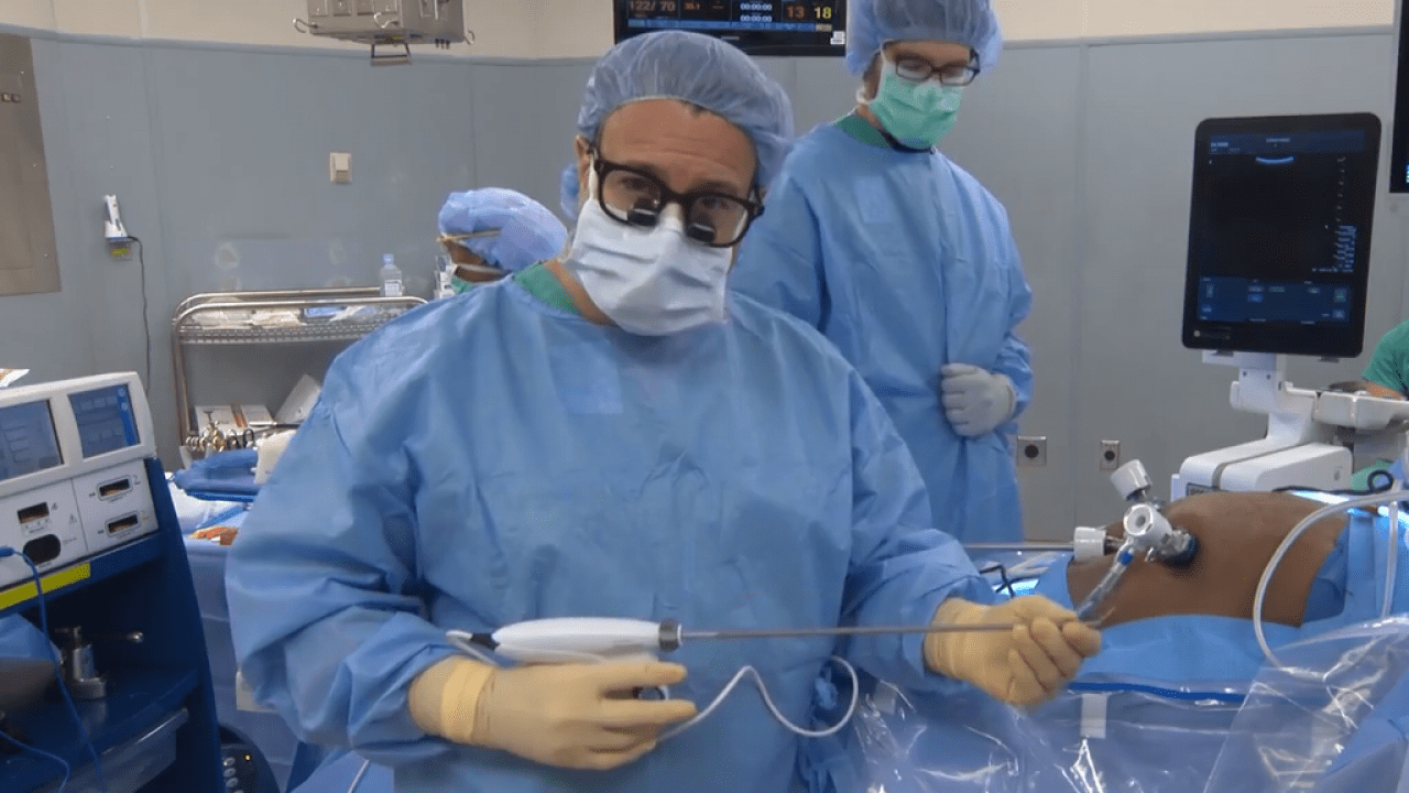 An image from the "Laparoscopic Liver Resection using Harmonic® HD 1000i with Joseph Buell, MD" video on the JnJInstitute.com website.